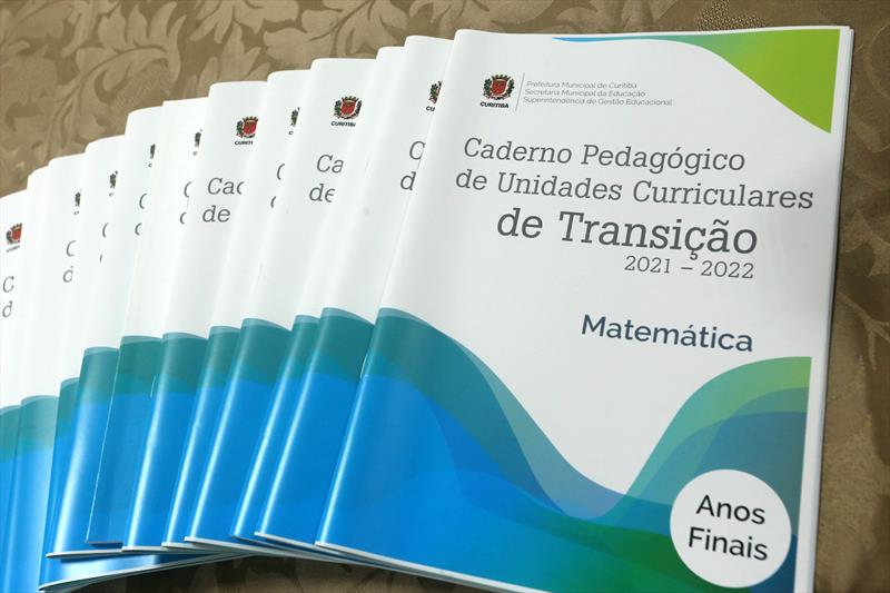Lançamento dos cadernos de transição com a presença da Secretária Municipal da Educação, Maria Silvia Barcila.
Curitiba, 17/03/2022.
Foto: Luiz Costa/ SMCS