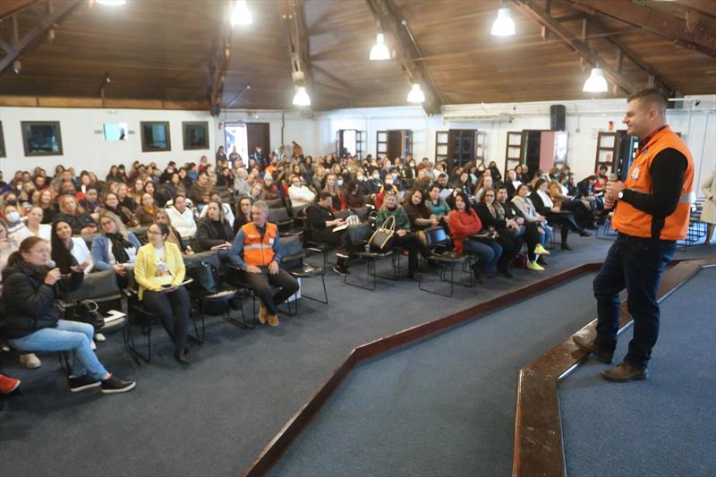 Curso de Formação do Conhecer para Previenir.
Curitiba, 05/05/2022.
Foto: Luiz Costa/SMCS