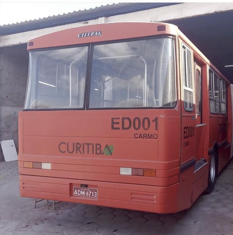 Ônibus antigos são tema de exposição neste sábado.
Foto: Divulgação