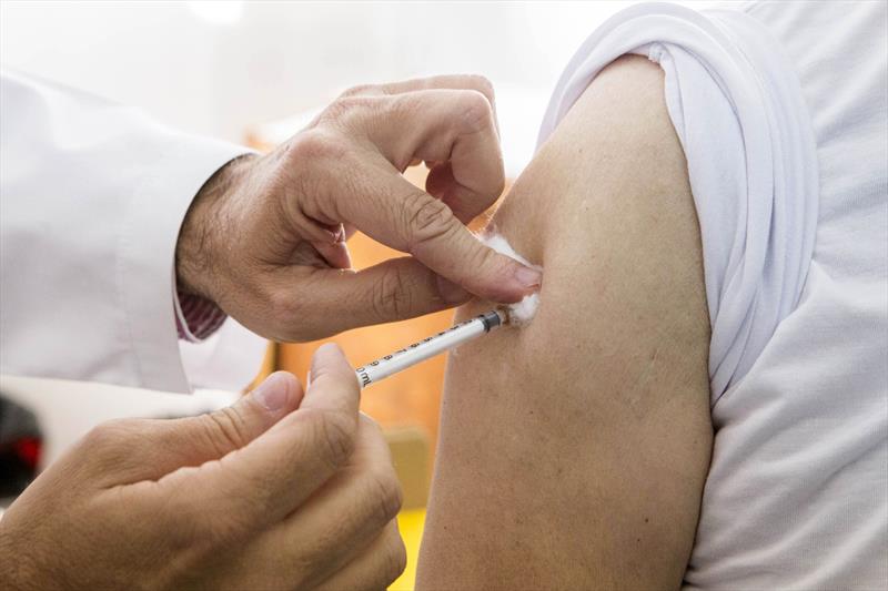Campanha de vacinação contra a gripe será ampliada para novos grupos na próxima semana.
Foto: Valdecir Galor/SMCS