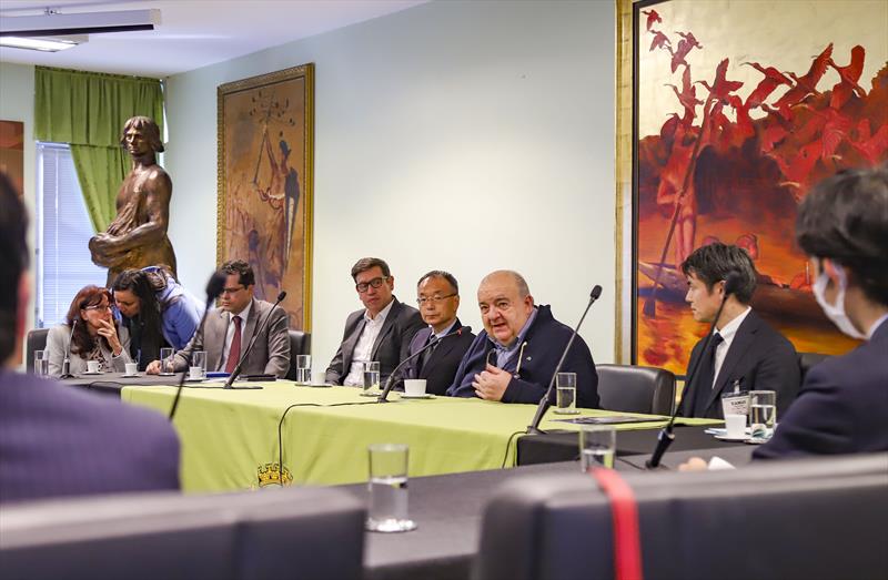 Prefeito Rafael Greca e membros do IPPUC recebe representantes da JICA (Agência de Cooperação Internacional do Japão) - Curitiba, 24/05/2022 - Foto: Daniel Castellano / SMCS