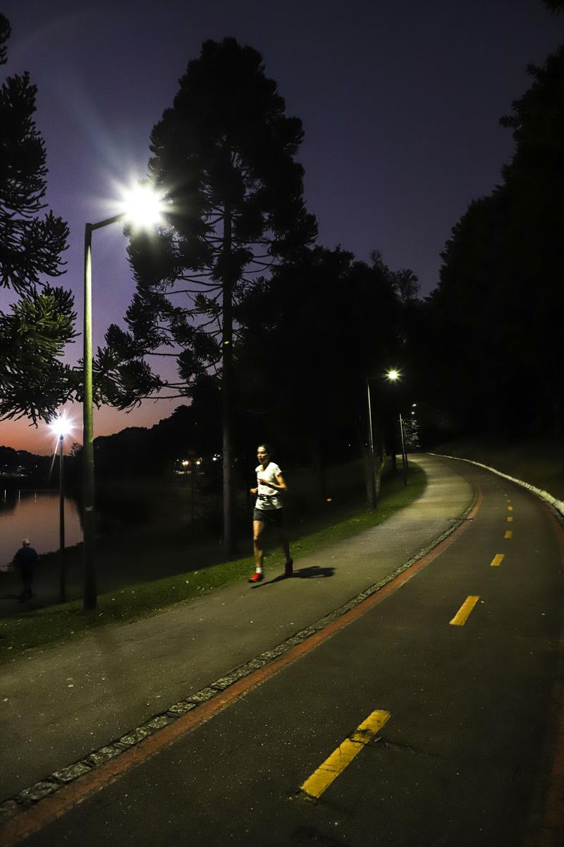 Nova iluminação de LED no Parque São Lourenço. Curitiba, 25/05/2022. Foto: Hully Paiva/SMCS