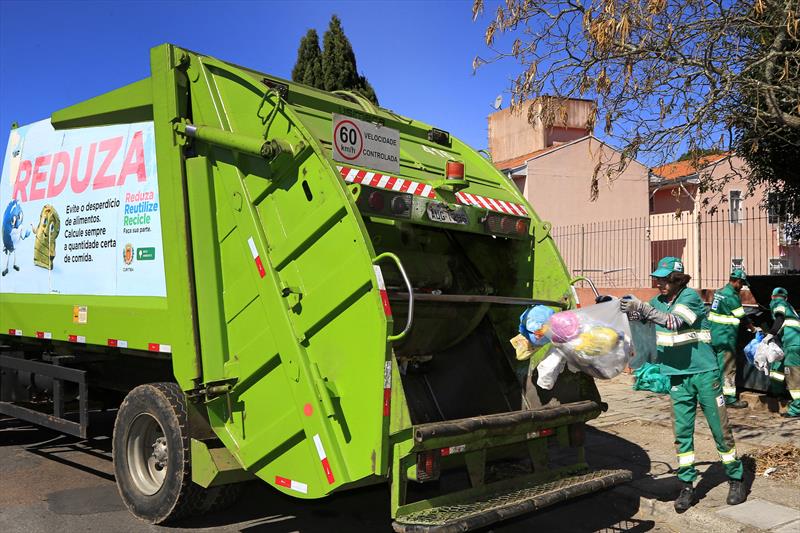 Coleta lixo domiciliar (orgânico).
Foto Luiz Costa/SMCS