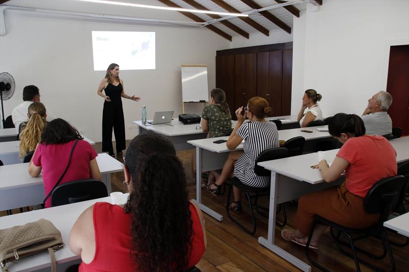 Cabeleireiro e Depilador são os novos cursos do Programa Liceu de Ofícios. Foto: Lucilia Guimarães/SMCS