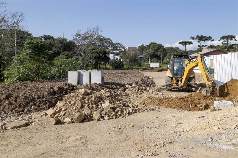 Cohab realiza obras de recuperação ambiental na Vila Beira Rio (Tatuquara).
Curitiba, 02/06/2022.
Foto: Rafael Silva
