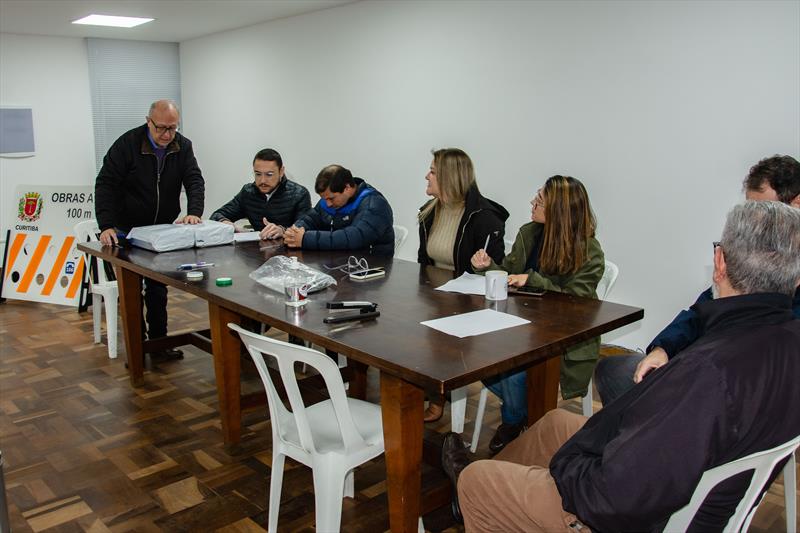 Prefeitura recebe proposta para as primeiras casas do Bairro Novo do Caximba.
Curitiba, 02/06/2022.
Foto: Levy Ferreira/SMCS