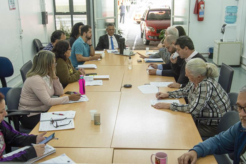 Prefeitura e sindicato Sismuc, reunidos para discutir sobre IPMC e ICS. Curitiba, 06/07/2022.
Foto: Levy Ferreira/SMCS
