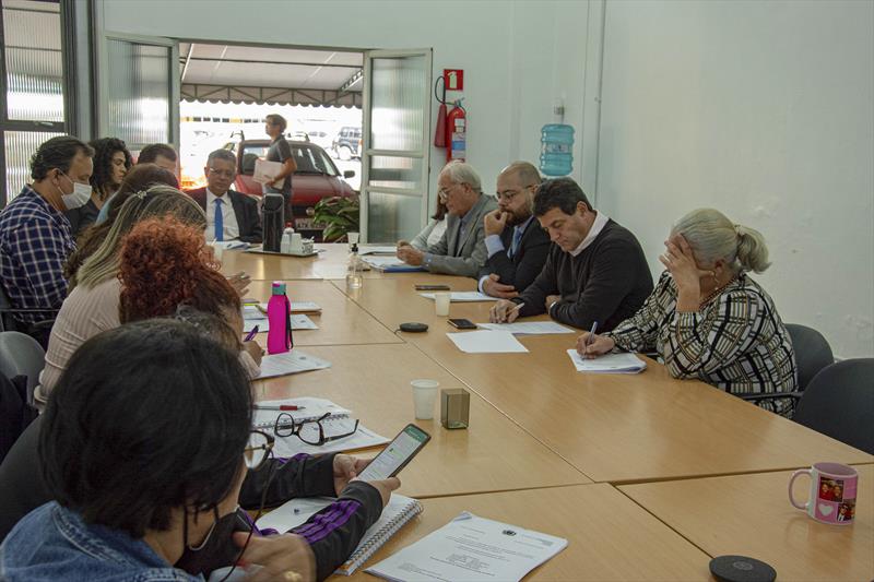 Prefeitura e sindicato Sismuc, reunidos para discutir sobre IPMC e ICS. Curitiba, 06/07/2022.
Foto: Levy Ferreira/SMCS