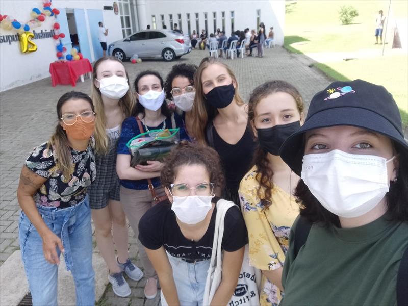 Projeto Bússola retoma as aulas para meninas do Tatuquara.
Foto: Divulgação