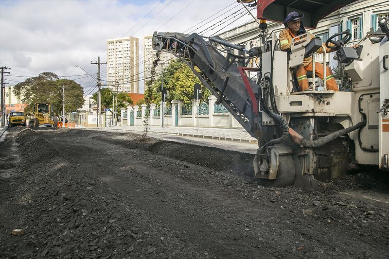 Início das obras de pavimentação da Rua Kellers. Curitiba, 11/08/2022. Foto: Pedro Ribas/SMCS