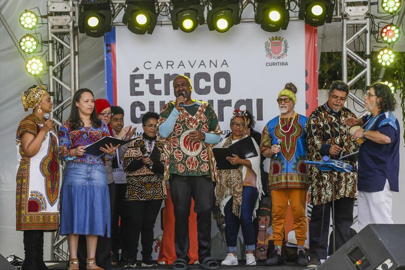 Caravana Étnico Cultural, no Teatro da Vila, na CIC. Curitiba, 13/08/2022. Foto: Pedro Ribas/SMCS