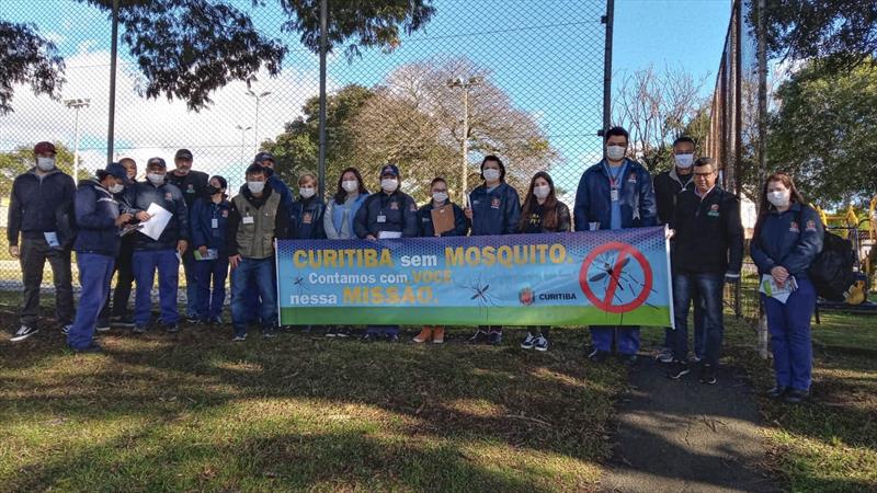 Moradores do bairro Capão Raso estão recebendo nesta semana mais uma etapa do mutirão Curitiba sem Mosquito de 2022.
Foto: Divulgação