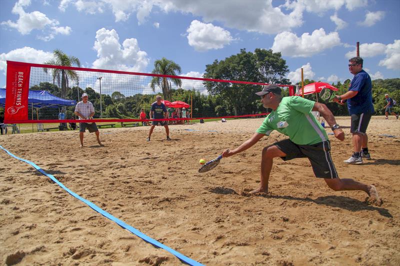 Prefeitura prepara a 3ª Virada Esportiva.
 - Na imagem, partida de Beach Tênis no Parque Barigui.
Foto: Guilherme Dalla Barba/SMELJ