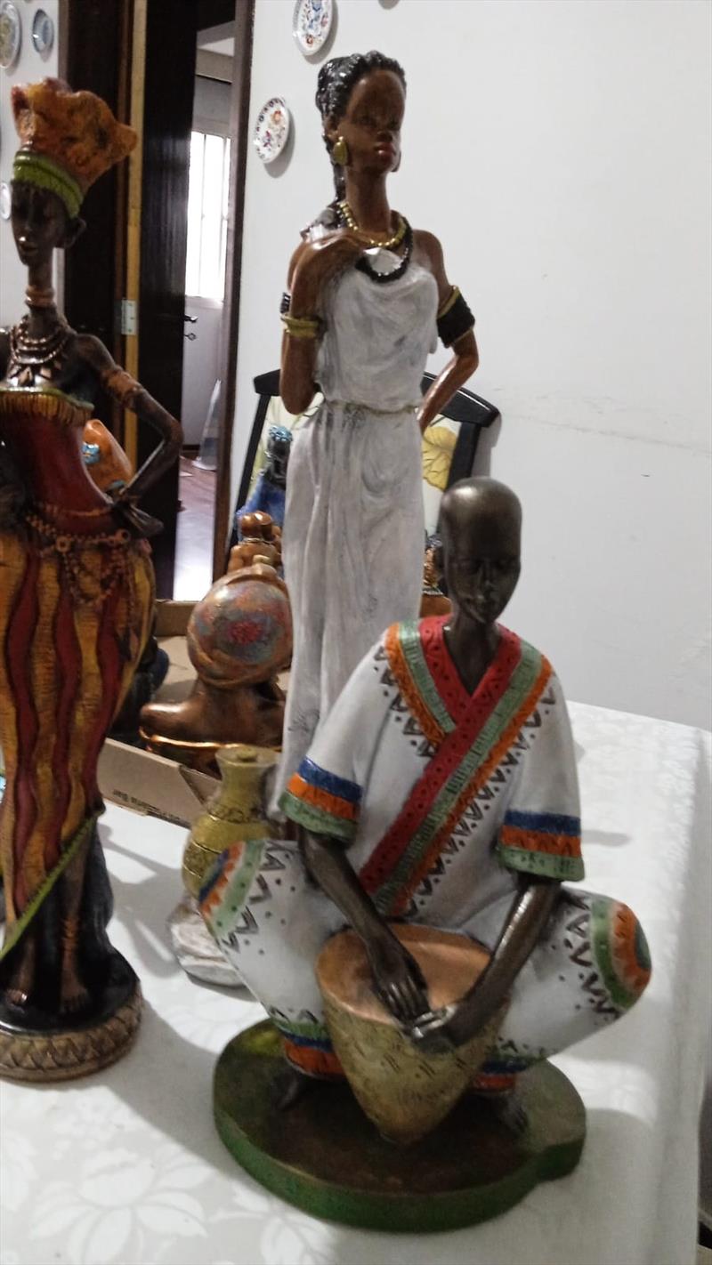 Artesanato de raiz afriacana e xamânica.
Foto: Divulgação