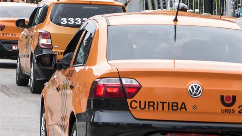Isenção de taxa de outorga de 2021 soma R$ 4,36 milhões para taxistas e transportadores escolares.
Foto: Levy Ferreira/SMCS
