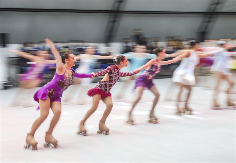 Encontro sobre patins e fantasia reúne amigos em Curitiba; evento acontece  há 15 anos. Saiba mais e veja fotos - Bem Paraná