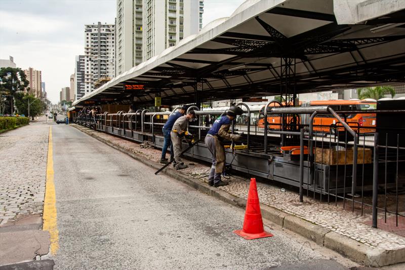 Curitiba inicia reforma do Terminal Cabral e programa revitalização de 85 estaçõestubo Curitiba inicia reforma do Terminal Cabral e programa revitalização de 85 estaçõestubo