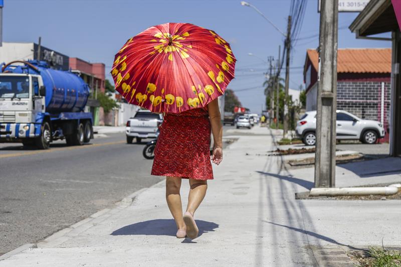 Caminhar melhor estimula a mobilidade ativa pelos bairros. Foto: Pedro Ribas/SMCS