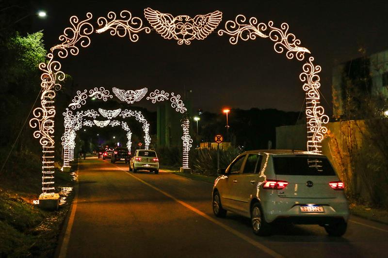 Caminho de Luz: agendamentos para atrações do Natal de Curitiba abrem nesta quinta-feira. Foto: Ricardo Marajó/SMCS (arquivo)