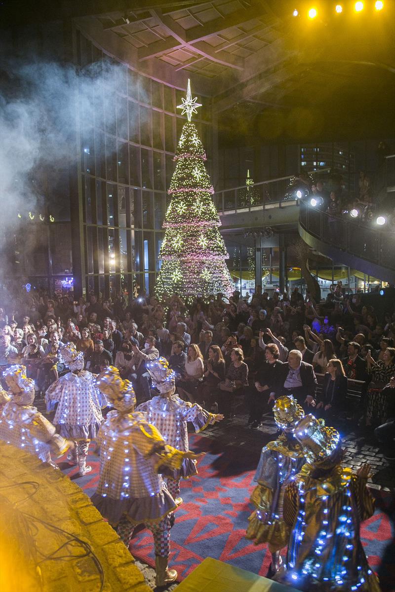 Abertura do Natal de Curitiba - Luz dos Pinhais 2022, no Memorial de Curitiba. Curitiba, 22/11/2022. Foto: Pedro Ribas/SMCS