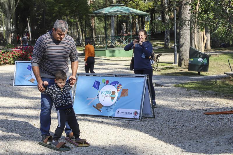 Neste fim de semana (26 e 27/11), as tradicionais atividades de esporte e lazer promovidas pela Prefeitura de Curitiba em várias regiões da cidade. Foto: Hully Paiva/SMCS