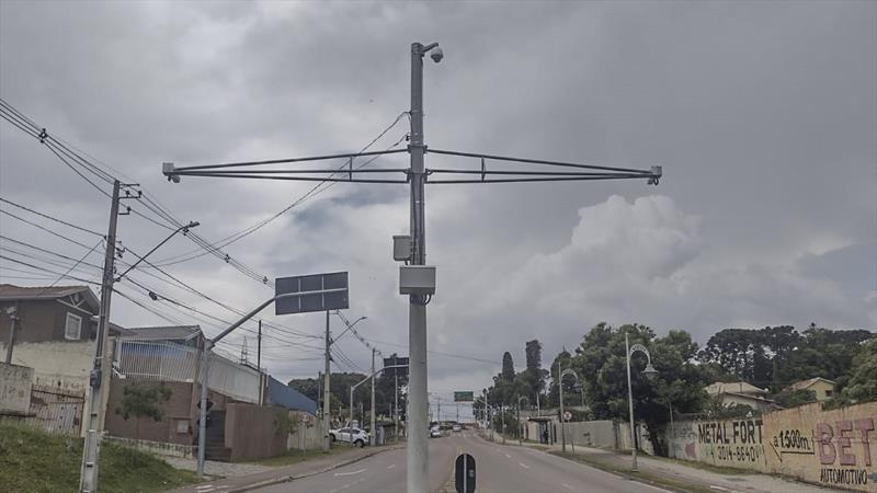 Via de acesso entre Curitiba e Campo Magro, Avenida Manoel Ribas recebe três câmeras da Muralha Digital.
Foto: Divulgação