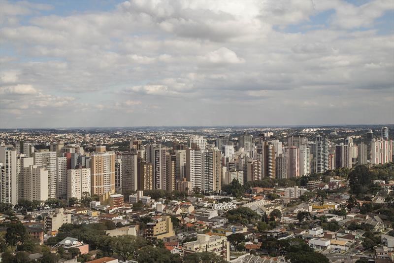 Câmara Municipal de Curitiba aprova nova base de cálculo do IPTU. Foto: Pedro Ribas/SMCS