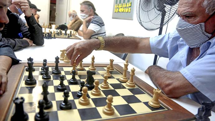 Clube de Xadrez de Curitiba volta a organizar grandes torneios