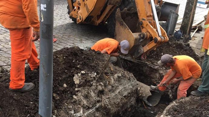 Prefeitura recupera calçada no Terminal Guadalupe. Foto: Divulgação