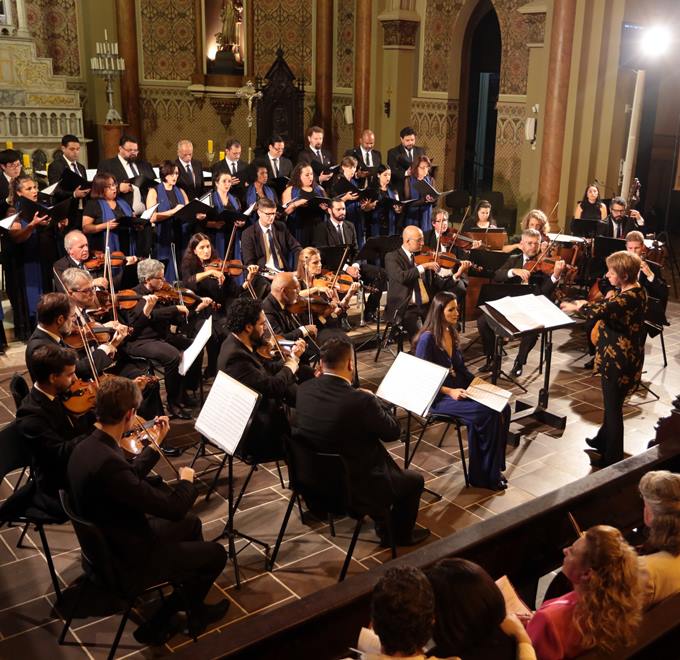 De música medieval à viola caipira, capelas recebem concertos da 39ª Oficina de Curitiba.
Foto: Cido Marques/FCC
