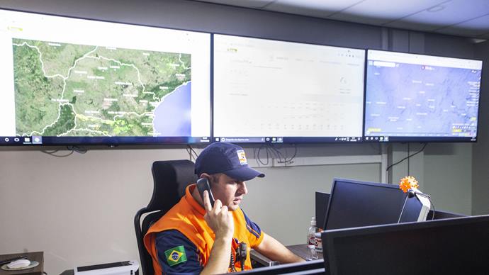 Defesa Civil de Curitiba adquire dez novas estações de monitoramento climático. 
Foto: Ricardo Marajó/SMCS