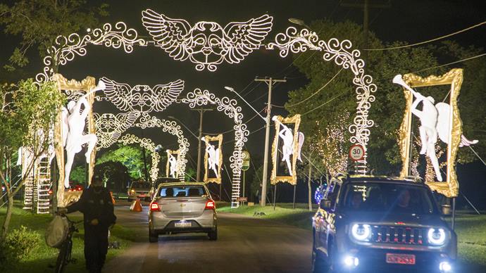 Natal de Curitiba começa dia 23 de novembro e terá 31 dias de atrações.
- Na imagem, Drive-thru do Barigui. 
Foto: Pedro Ribas/SMCS
