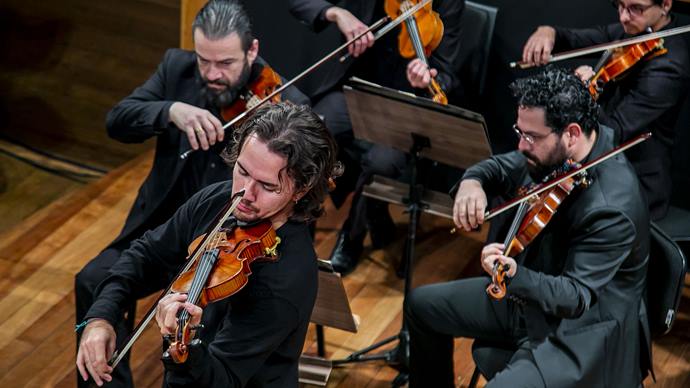 Apresentação da Orquestra de Câmara da Cidade de Curitiba com o violinista italiano Giuseppe Gibboni na Capela Santa Maria. - Curitiba, 24/09/2022 - Foto: Daniel Castellano / SMCS