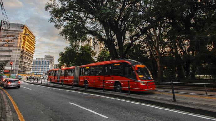 Em Campina: circulação dos ônibus no horário do jogo do Brasil