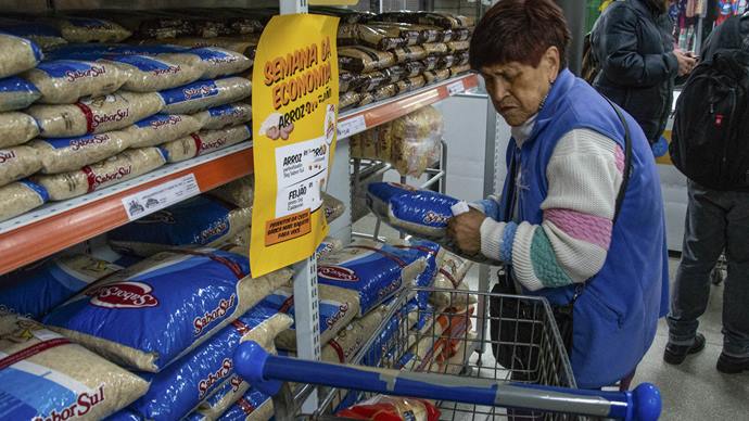 Armazém da Família terá arroz e frango mais baratos na Semana da Economia.
Foto: Levy Ferreira/SMCS