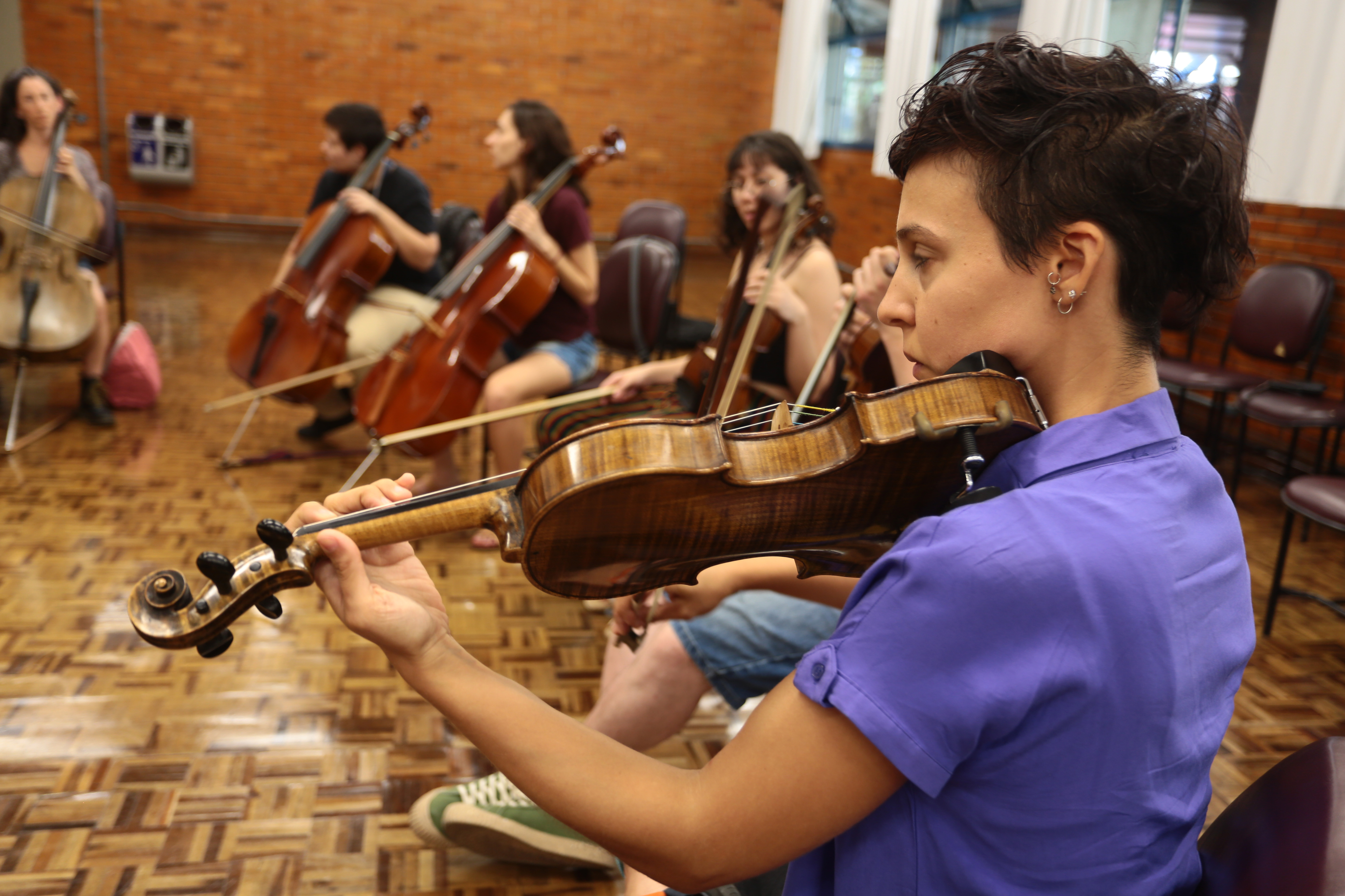 Instrumentos já estão em cena para receber os 1,3 mil alunos da Oficina de  Música de Curitiba - Prefeitura de Curitiba