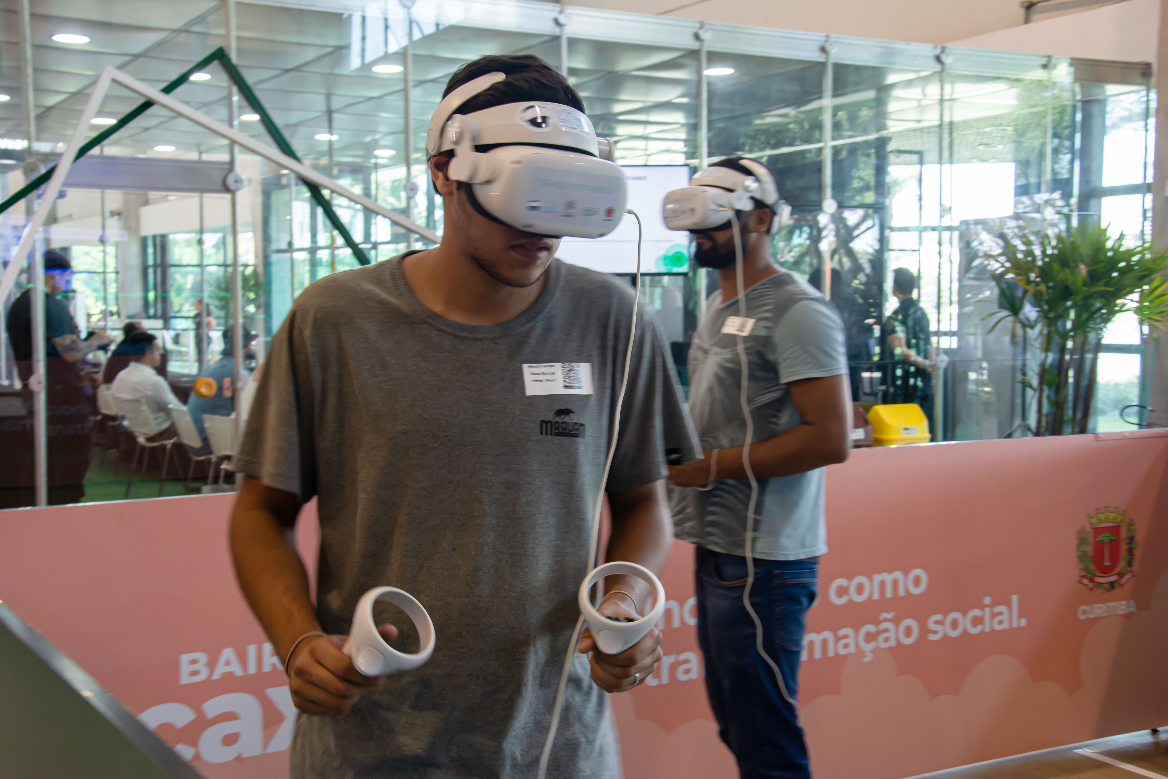 Arena Metaverso promove voo virtual de balão pelo Bairro Novo do Caximba –  CBN Curitiba – A Rádio Que Toca Notícia