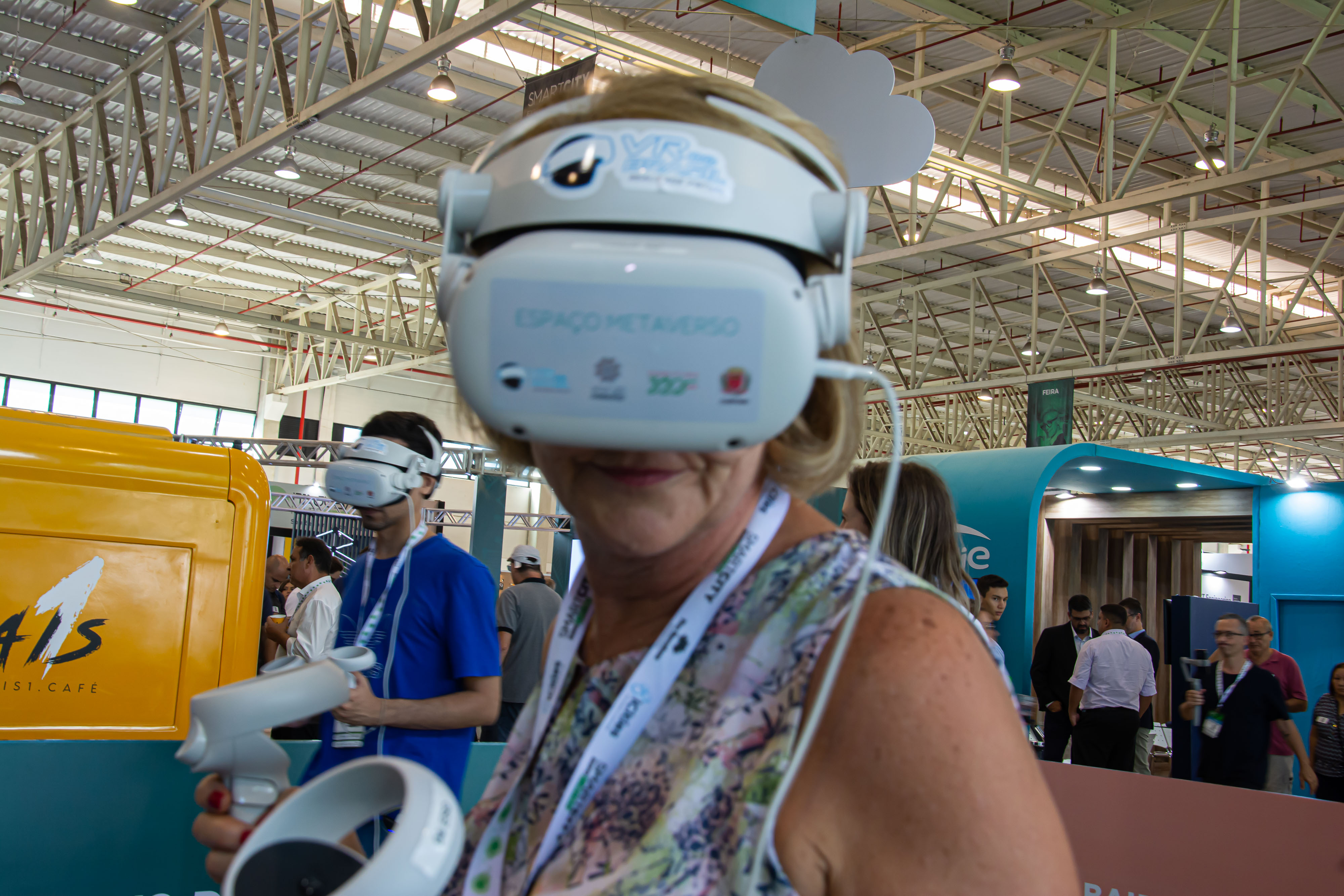 Arena Metaverso promove voo virtual de balão pelo Bairro Novo do Caximba –  CBN Curitiba – A Rádio Que Toca Notícia