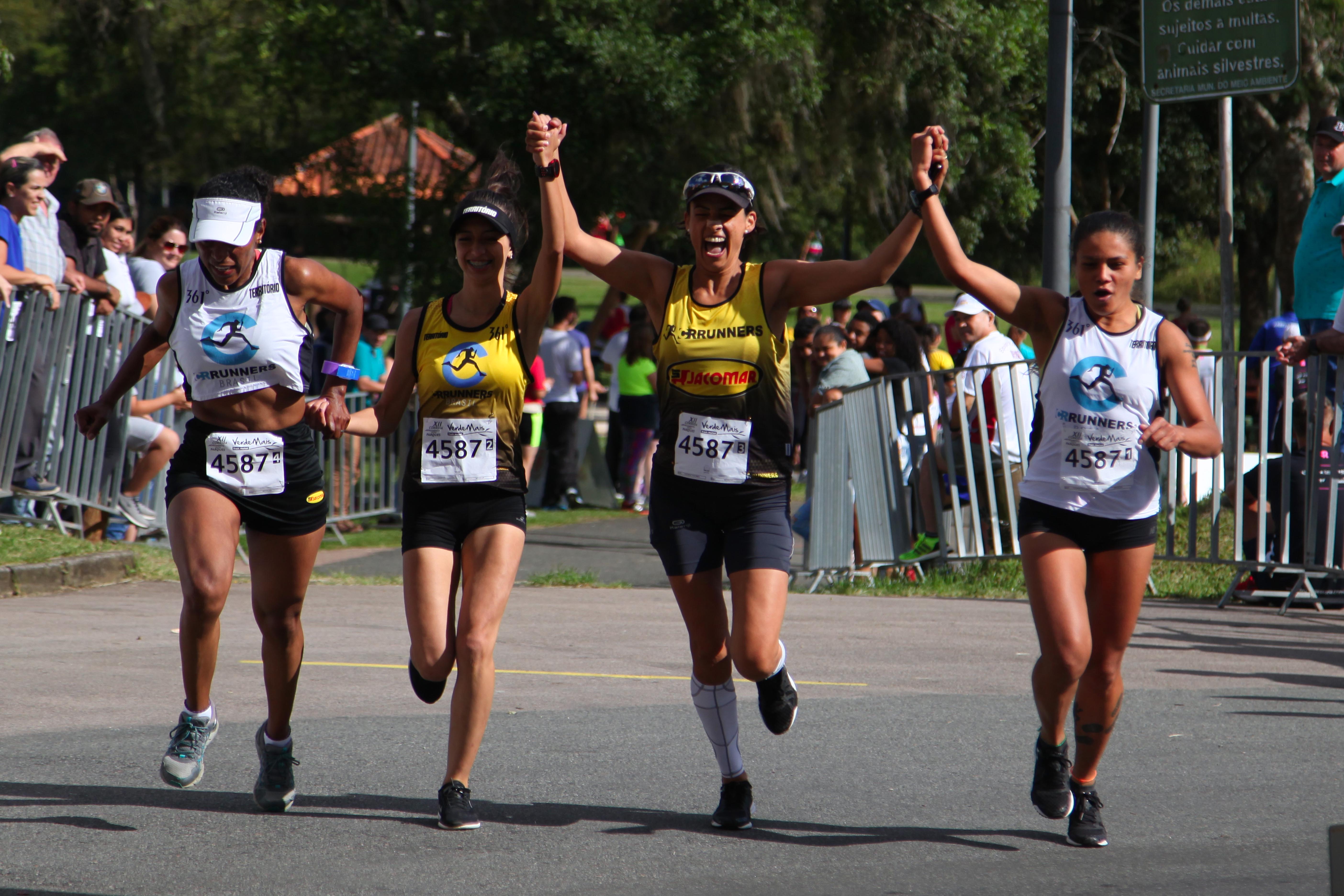 Bauru: Corrida de revezamento movimenta cidade 