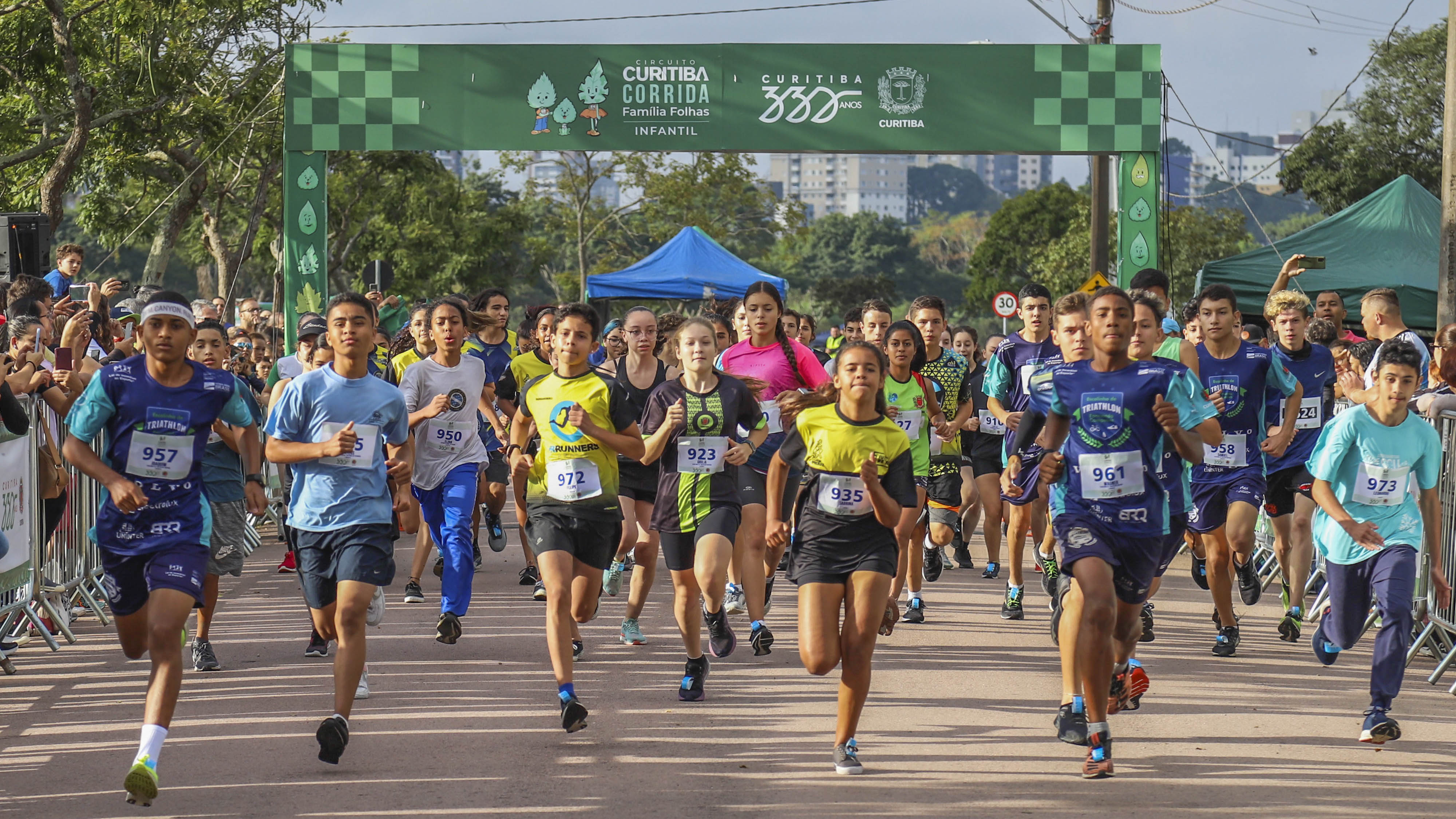 Curitiba terá duas corridas no domingo (27); veja os desvios de