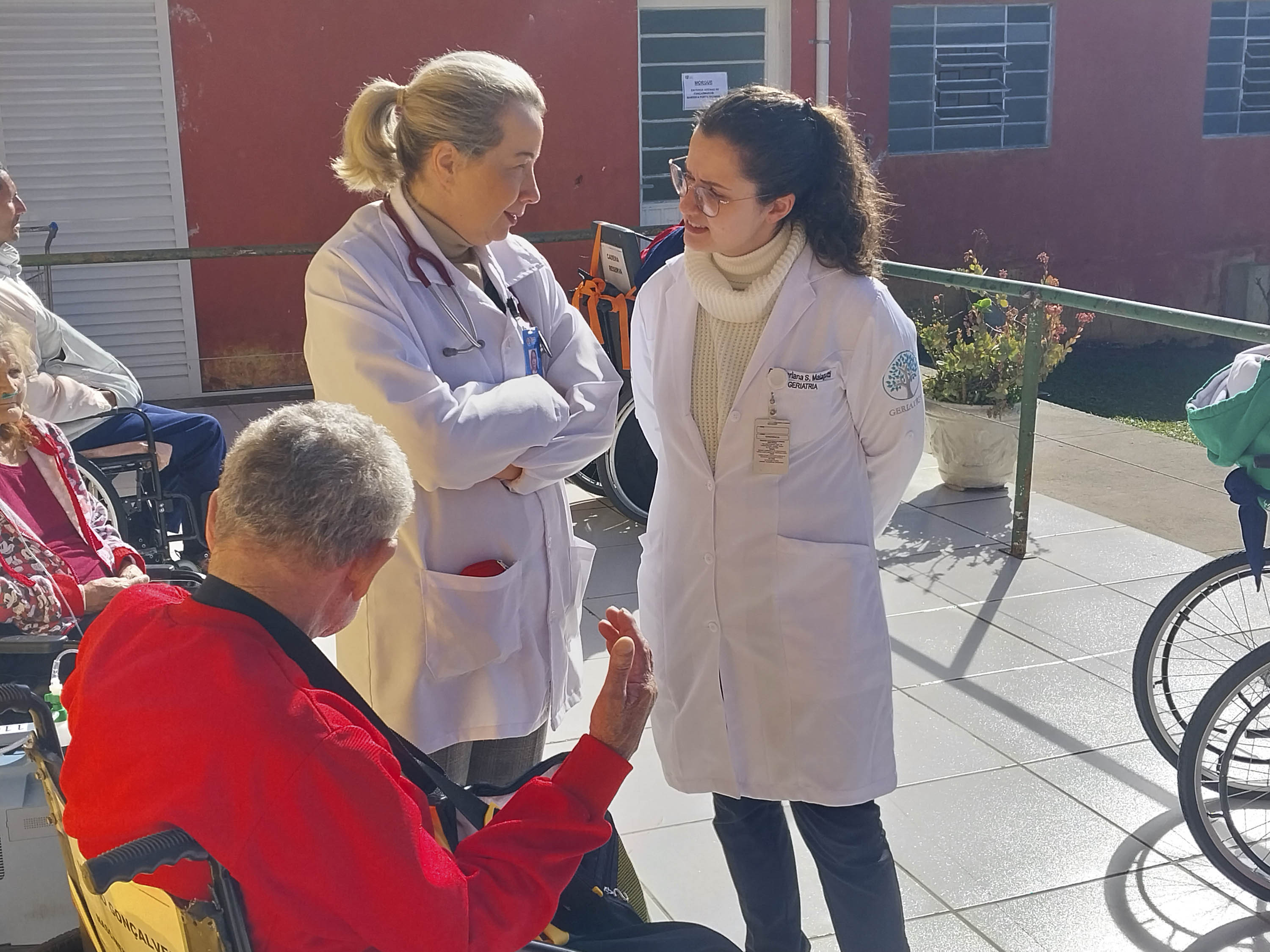 Hospital Universitário Evangélico Mackenzie forma nova turma de