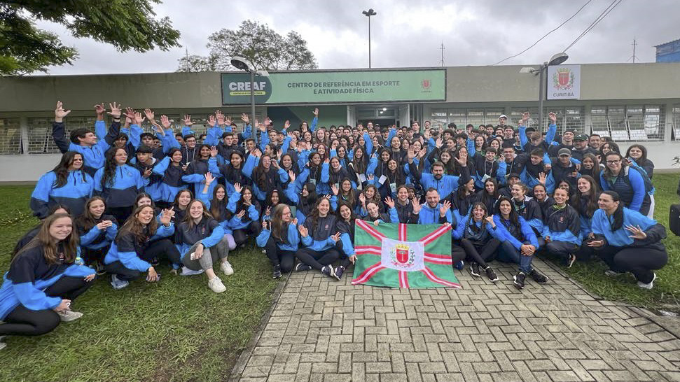 Revitalizado, Clube de Xadrez de Curitiba ganha tabuleiro