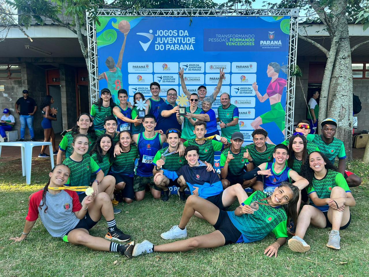 Enxadrista de Paranavaí é campeã dos Jogos Universitários do Paraná