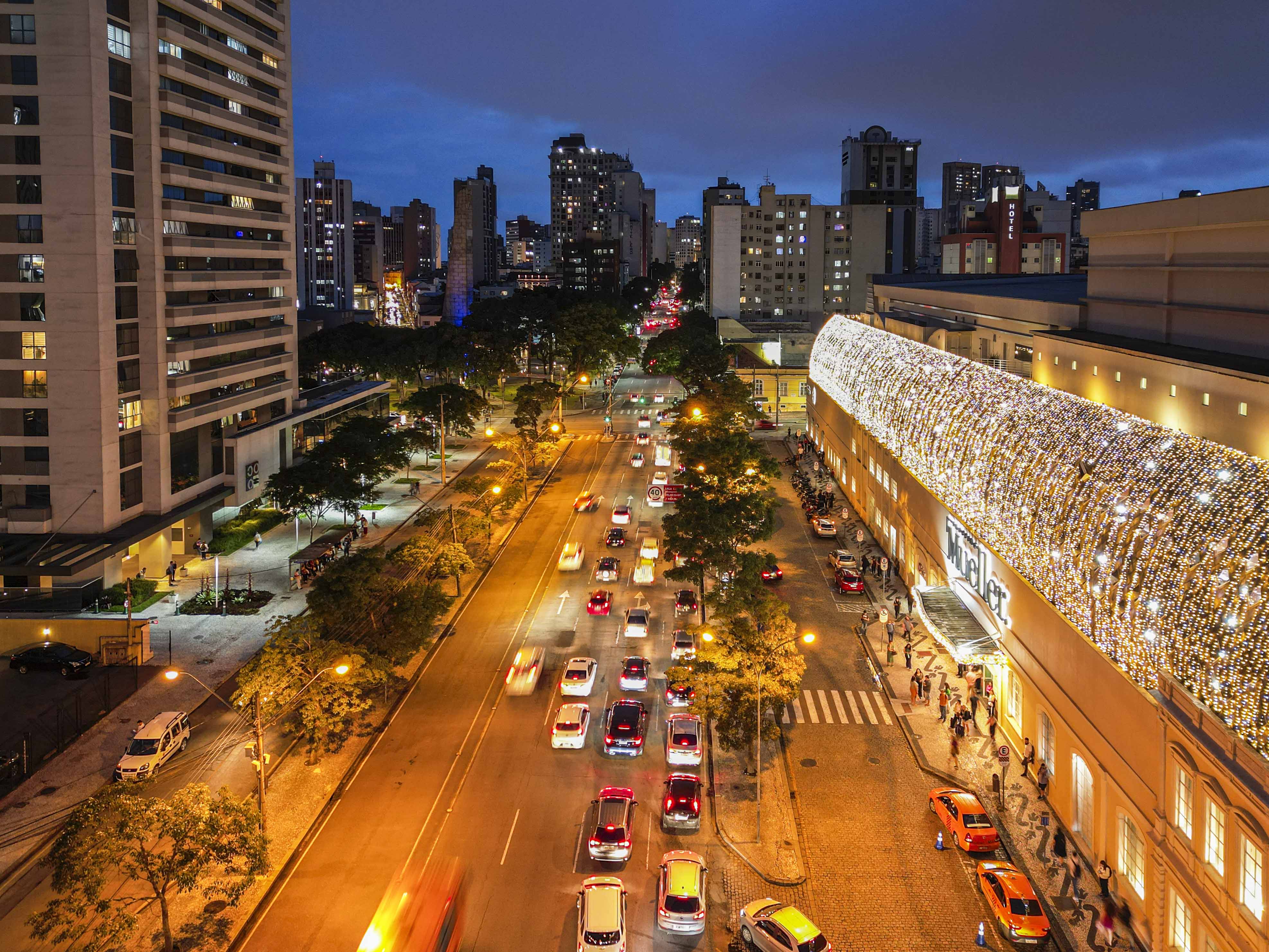 Contagem regressiva: Natal de Curitiba - Luz dos Pinhais começa em uma semana