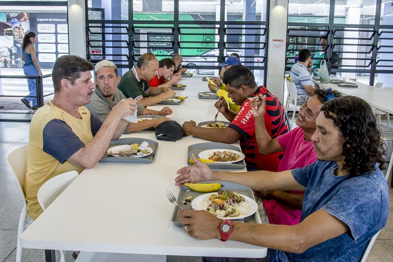 Restaurante Popular do Capanema completa 5 anos de sua reinauguração com 630 mil refeiçoes servidas .
Curitiba, 11/01/2023.
Foto: Levy Ferreira/SMCS