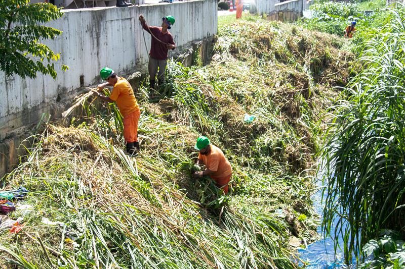 Curitiba realiza constantes ações de macrodrenagem para reduzir riscos de alagamentos.
Foto: Levy Ferreira/SMCS