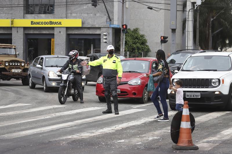 Marechal Deodoro terá bloqueio no trânsito para montagem do carnaval de Curitiba e bloco Garibaldis e Sacis. Foto: José Fernando Ogura/SMCS