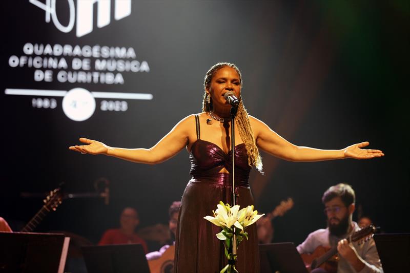 Teresa Cristina e Orquestra encerram a Oficina de MPB com homenagem a Paulinho da Viola. - Créditos: Cido Marques / FCC