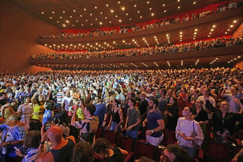 Teresa Cristina e Orquestra encerram a Oficina de MPB com homenagem a Paulinho da Viola. - Créditos: Cido Marques / FCC