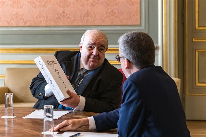 Prefeito Rafael Greca se encontra com o prefeito de Lisboa Carlos Moedas para discutir sobre experiências de inovação. Foto: Manuel Rodrigues Levita/CML